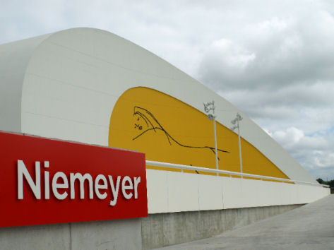 Avilés Niemeyer, il centro culturale asturie